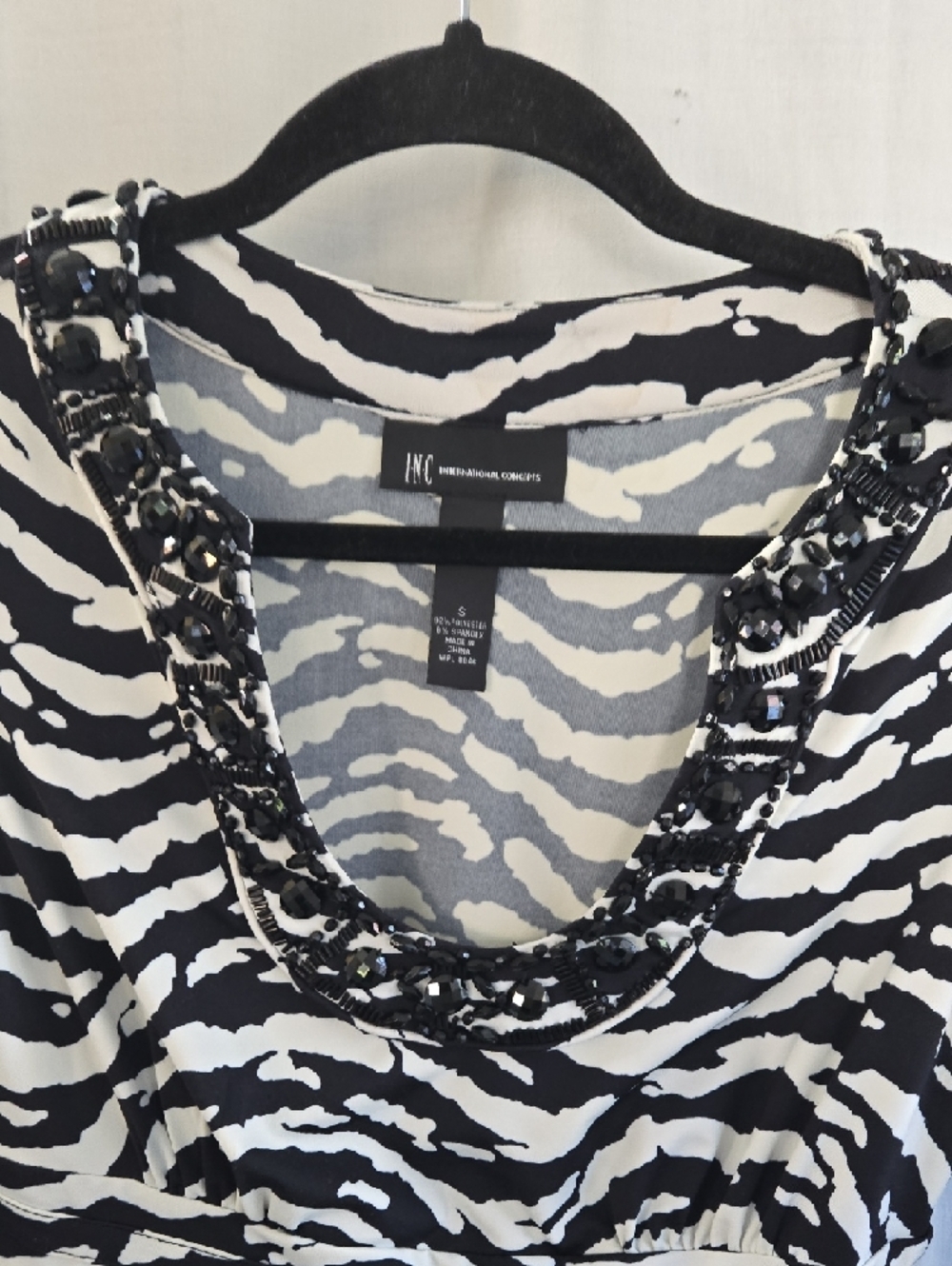 INC International Concepts Black and White Zebra-Print Long Sleeve Dress - Picture 3 of 11